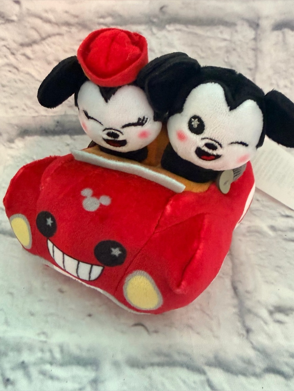 Disney Parks Wishables Mickey & Minnie's Runaway Railway Car Plush 4"